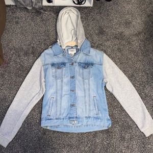 Forever 21 Jean Hoodie Jacket with detachable Hoodie.